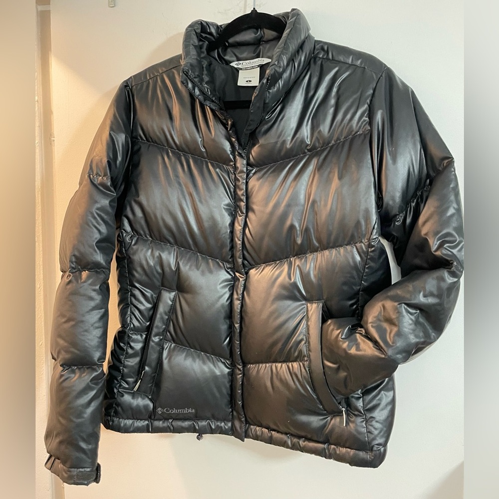 Columbia Women's Shiny Black Puffer Jacket Sz.L